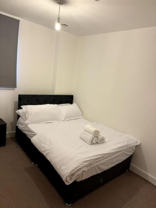 Two Bedrooms Flat In Stratford London Exterior photo